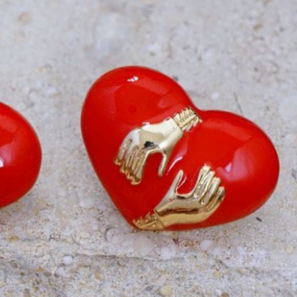 NEW Red Heart ❤️ Holding Hands Earrings - Picture 2 of 2